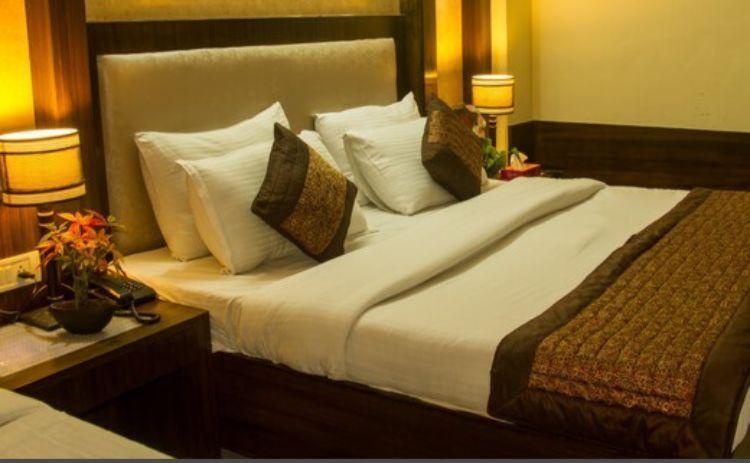 Hotel Radiance Дели Экстерьер фото